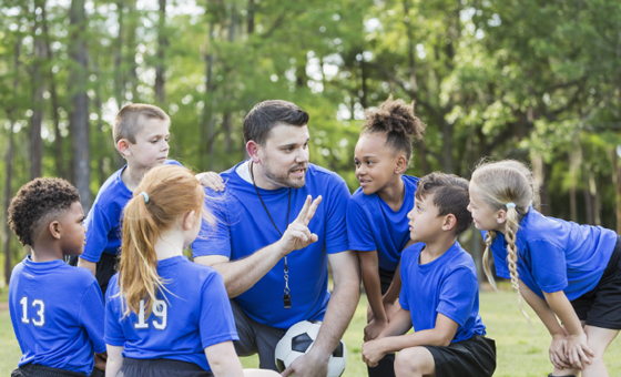 關(guān)愛(ài)兒童成長(zhǎng)基金會(huì)